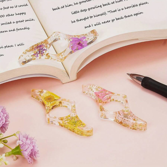 Soporte de libro de pulgar con flor seca — foto 2