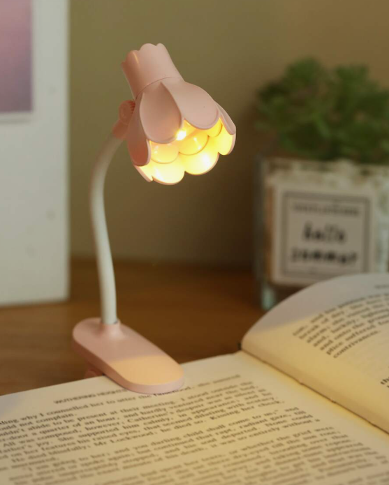 Luz de lectura flor — foto 4